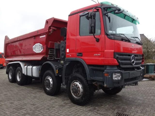 Mercedes-Benz Actros 4141 MEILLER 20 CUB STEEL KIPPER,8X8 - Volquete camión: foto 5 Mercedes-Benz Actros 4141 MEILLER 20 CUB STEEL KIPPER,8X8 - Volquete camión: foto 5