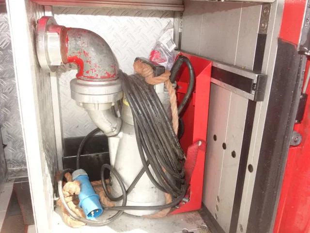 Camión de bomberos Mercedes-Benz Atego 1326 ziegler pump: foto 7