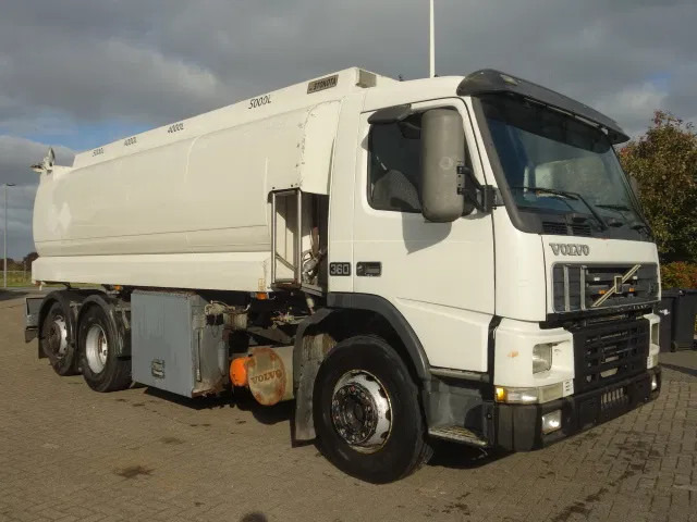 Volvo FM 360 18000 LITER,MANUALPOMP,MANUALCOUNTER - Cisterna camión: foto 1 Volvo FM 360 18000 LITER,MANUALPOMP,MANUALCOUNTER - Cisterna camión: foto 1