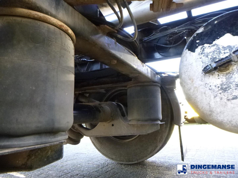 Cisterna semirremolque Burg Food tank inox 30.3 m3 / 3 comp: foto 7 Cisterna semirremolque Burg Food tank inox 30.3 m3 / 3 comp: foto 7