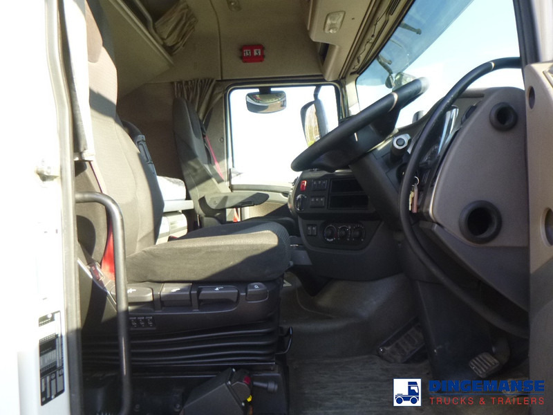 Foto del interior 1: Cabeza tractora DAF XF 460 6X2 Euro 6 RHD + Hydraulics