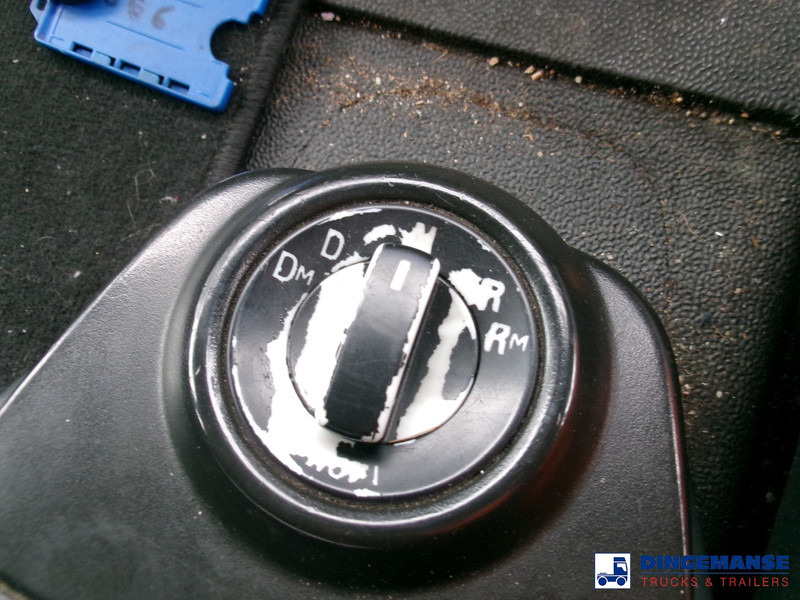 Foto del interior 1: Cabeza tractora MAN TGS 24.460 6X2 RHD Euro 6