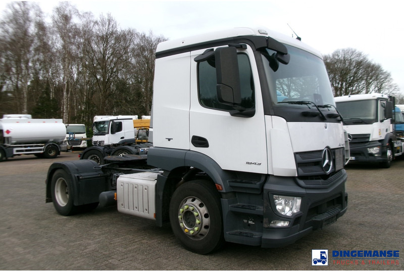Mercedes-Benz Actros 1843 4x2 Euro 6 / ADR + PTO - Cabeza tractora: foto 2 Mercedes-Benz Actros 1843 4x2 Euro 6 / ADR + PTO - Cabeza tractora: foto 2