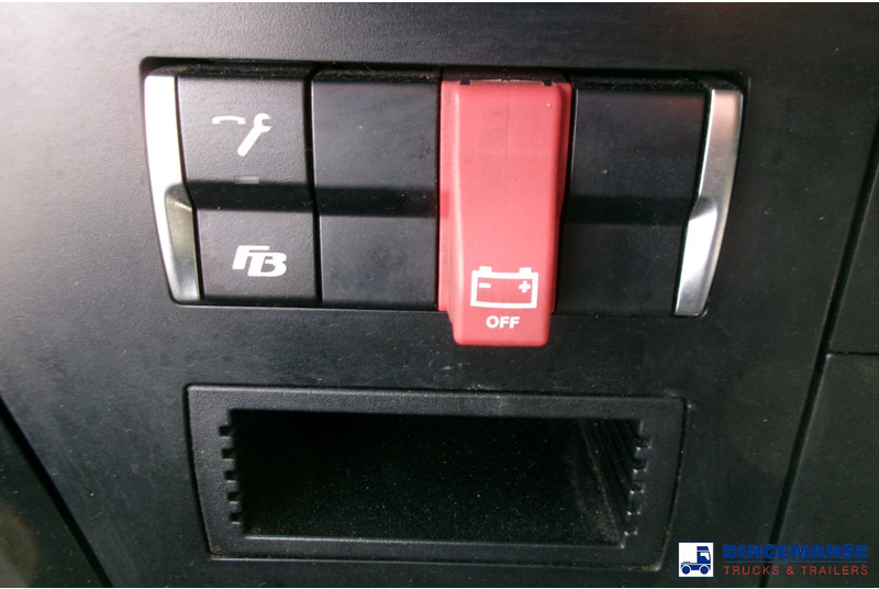 Cabeza tractora Mercedes-Benz Actros 1843 4x2 Euro 6 / ADR + PTO: foto 14