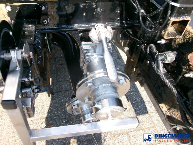 Cisterna semirremolque Clayton Chemical tank inox 33 m3 / 1 comp + pump: foto 11