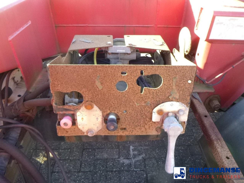 Portacontenedore/ Intercambiable semirremolque D-Tec 4-axle container combi trailer (3 + 1 axles) 20-30-40-45 ft: foto 13 Portacontenedore/ Intercambiable semirremolque D-Tec 4-axle container combi trailer (3 + 1 axles) 20-30-40-45 ft: foto 13