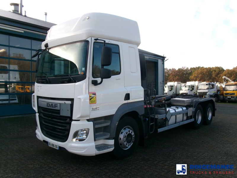 DAF CF 460 6x2 Euro 6 Hyva container hook 20 t - Multibasculante camión: foto 5 DAF CF 460 6x2 Euro 6 Hyva container hook 20 t - Multibasculante camión: foto 5