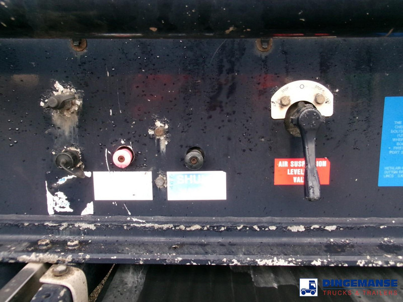 Cisterna semirremolque Feldbinder Powder tank alu 38 m3 (tipping): foto 16 Cisterna semirremolque Feldbinder Powder tank alu 38 m3 (tipping): foto 16