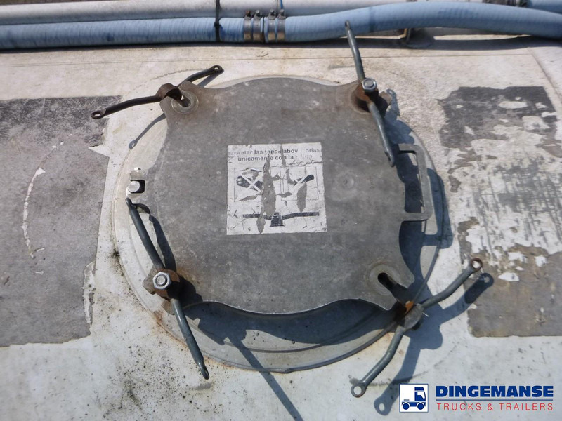 Feldbinder Powder tank alu 63 m3 / 1 comp (tipping) - Cisterna semirremolque: foto 5 Feldbinder Powder tank alu 63 m3 / 1 comp (tipping) - Cisterna semirremolque: foto 5