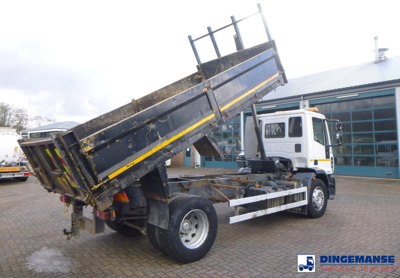 Iveco Eurocargo 180E25 4x2 RHD tipper - Volquete camión: foto 4 Iveco Eurocargo 180E25 4x2 RHD tipper - Volquete camión: foto 4