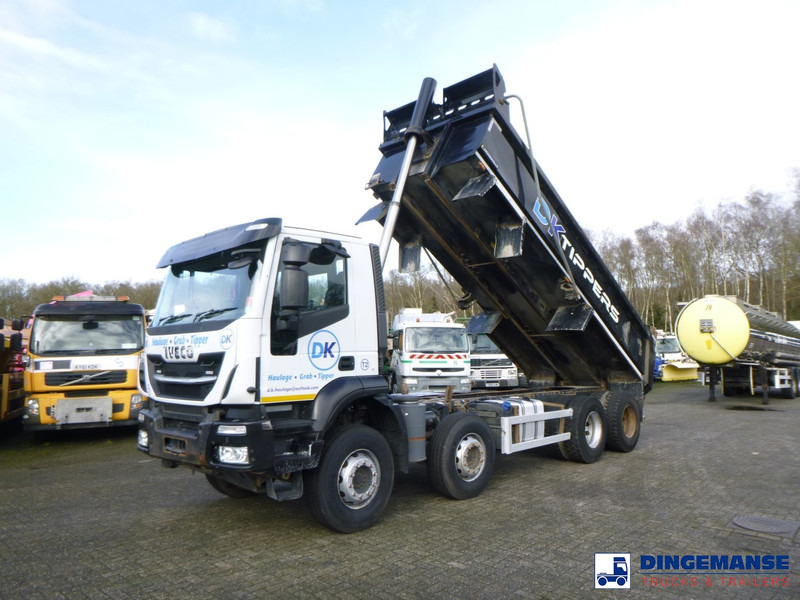 Iveco Stralis X-Way 460 8x4 RHD tipper - Volquete camión: foto 1 Iveco Stralis X-Way 460 8x4 RHD tipper - Volquete camión: foto 1