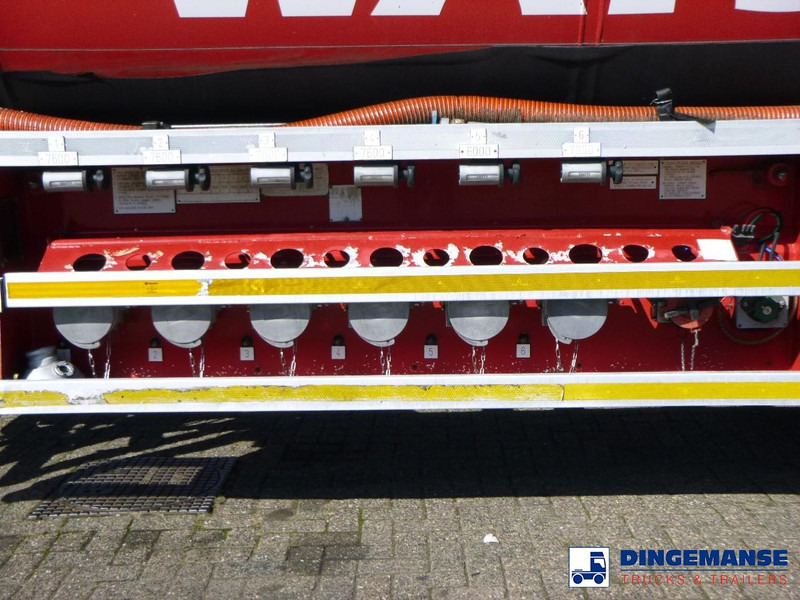 Lakeland Fuel tank alu 42.8 m3 / 6 comp - Cisterna semirremolque: foto 5 Lakeland Fuel tank alu 42.8 m3 / 6 comp - Cisterna semirremolque: foto 5