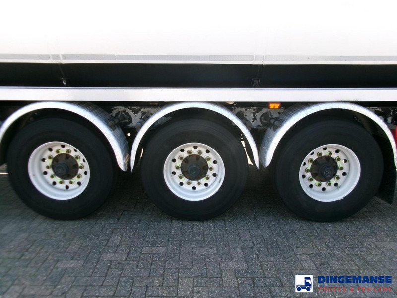 Lakeland Fuel tank alu 43 m3 / 6 comp - Cisterna semirremolque: foto 5 Lakeland Fuel tank alu 43 m3 / 6 comp - Cisterna semirremolque: foto 5