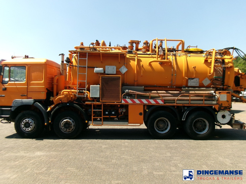 MAN 41.463 8x4 Euro 2 vacuum tank ADR 15 m3 / 2 comp - Limpieza de alcantarillado: foto 5 MAN 41.463 8x4 Euro 2 vacuum tank ADR 15 m3 / 2 comp - Limpieza de alcantarillado: foto 5
