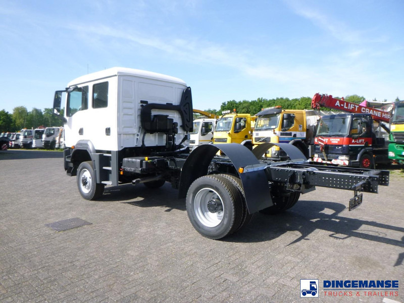 MAN TGM 13.320 4X4 BL chassis / new/unused - Chasis camión: foto 3 MAN TGM 13.320 4X4 BL chassis / new/unused - Chasis camión: foto 3