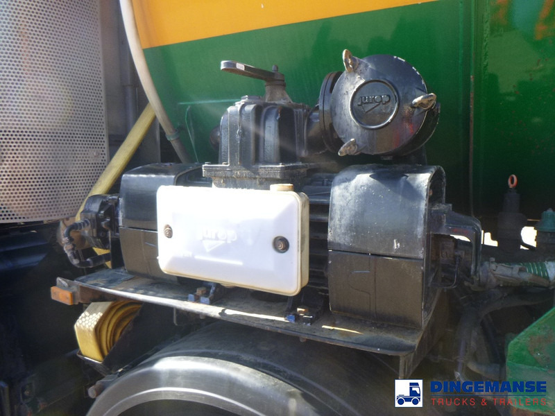 Leasing financiero de Mercedes-Benz Axor 3236 8x4 RHD vacuum tank leasing Mercedes-Benz Axor 3236 8x4 RHD vacuum tank: foto 15