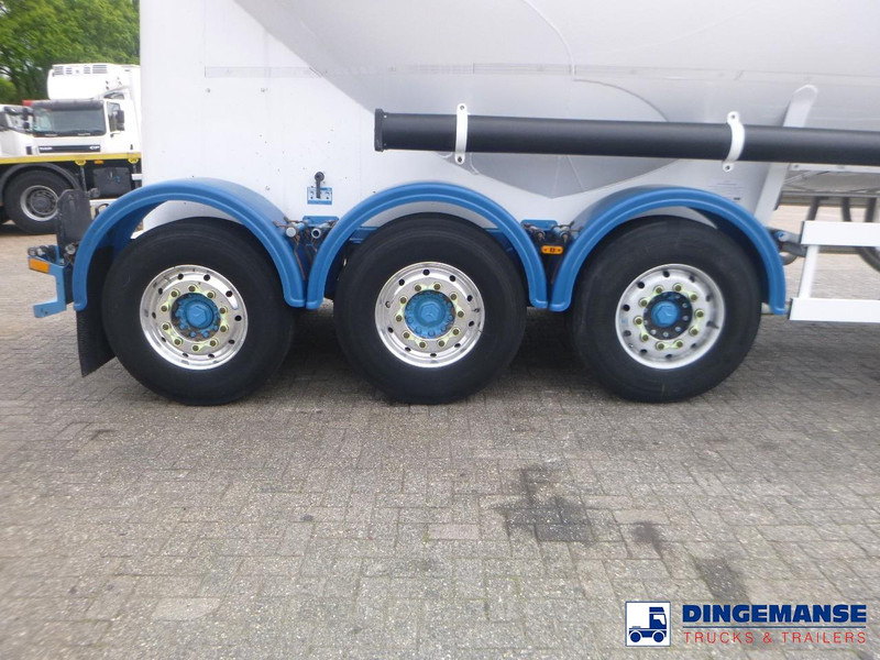 Leasing financiero de SPITZER Powder tank alu 37 m3 / 1 comp leasing SPITZER Powder tank alu 37 m3 / 1 comp: foto 7 Leasing financiero de SPITZER Powder tank alu 37 m3 / 1 comp leasing SPITZER Powder tank alu 37 m3 / 1 comp: foto 7