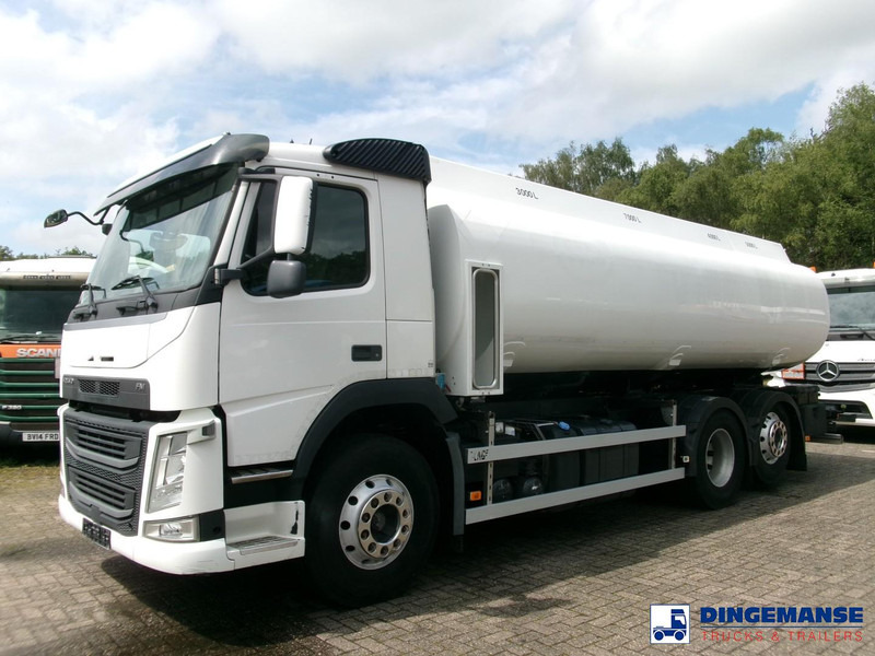 Volvo FM 380 6X2 fuel tank 20.6 m3 / 4 comp - Cisterna camión: foto 1 Volvo FM 380 6X2 fuel tank 20.6 m3 / 4 comp - Cisterna camión: foto 1