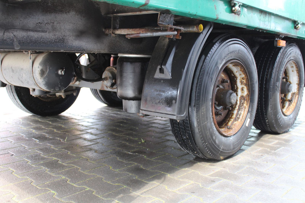 Remolque con toldo 2-Achs Meindl Tandem Pritsche/Plane/Spriegel: foto 18 Remolque con toldo 2-Achs Meindl Tandem Pritsche/Plane/Spriegel: foto 18