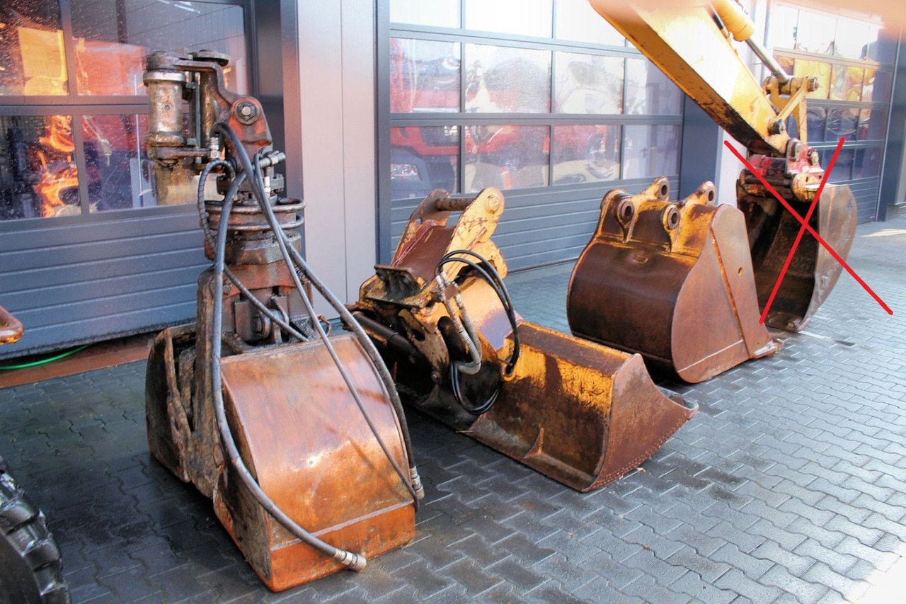 Liebherr diverse Schaufeln und Zubehör Liebherr - Cazo para excavadora: foto 1 Liebherr diverse Schaufeln und Zubehör Liebherr - Cazo para excavadora: foto 1