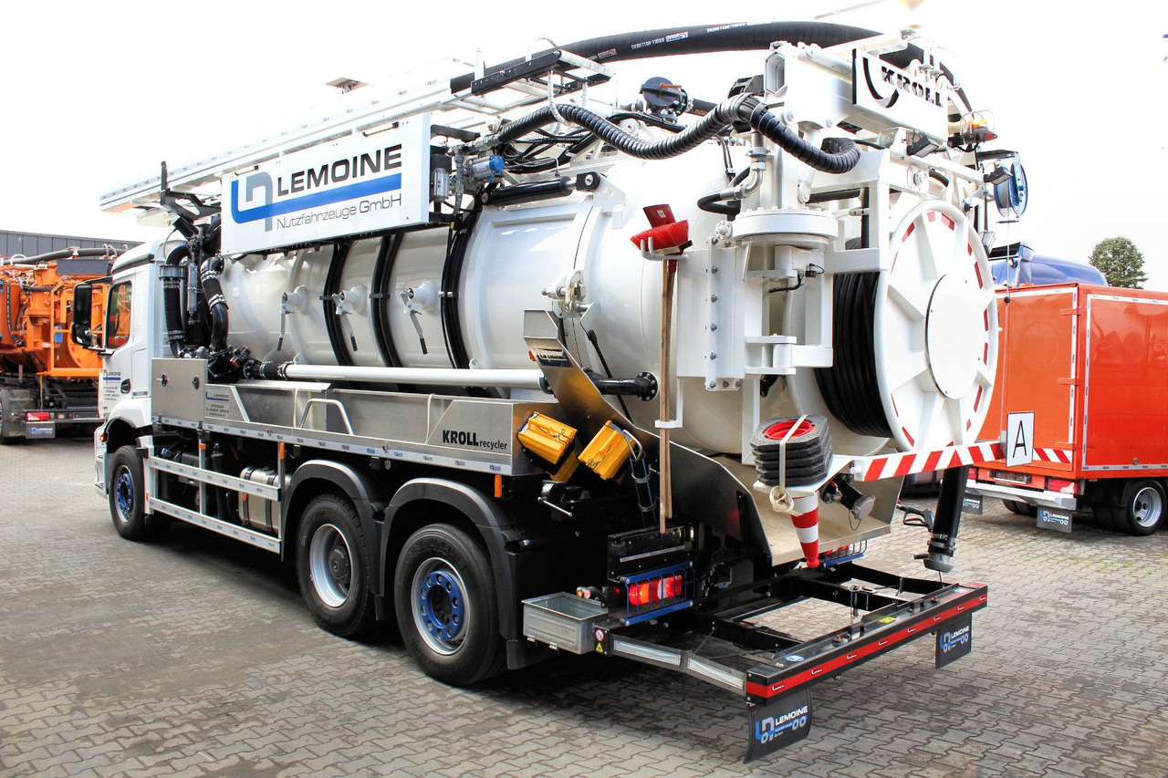 Mercedes-Benz AROCS 2546 6x2 Kroll 14m³ WRG Wasserrückgewinner - Limpieza de alcantarillado: foto 4 Mercedes-Benz AROCS 2546 6x2 Kroll 14m³ WRG Wasserrückgewinner - Limpieza de alcantarillado: foto 4