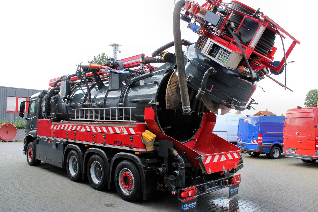 Leasing financiero de  Mercedes-Benz AROCS 3246 8x4 Kroll 16m³ WRG Winterheizung -15C leasing Mercedes-Benz AROCS 3246 8x4 Kroll 16m³ WRG Winterheizung -15C: foto 6