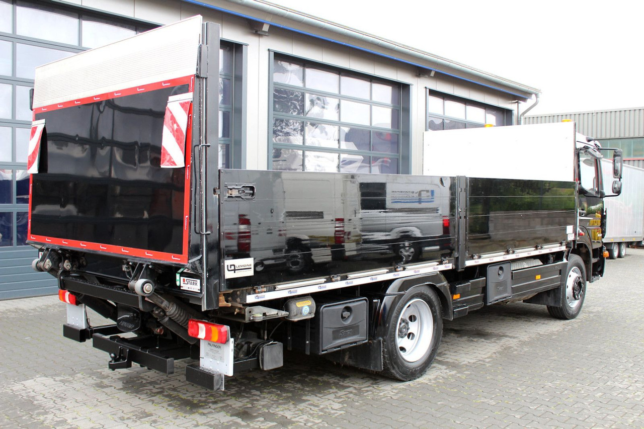 Mercedes-Benz Atego 1527 4x2 Pritsche + Ladebordwand - Camión caja abierta: foto 4 Mercedes-Benz Atego 1527 4x2 Pritsche + Ladebordwand - Camión caja abierta: foto 4