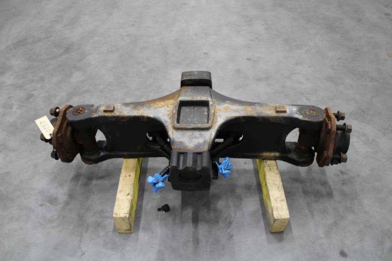 Hyster STEERING AXLE - Eje y piezas para Equipo de manutención: foto 1 Hyster STEERING AXLE - Eje y piezas para Equipo de manutención: foto 1