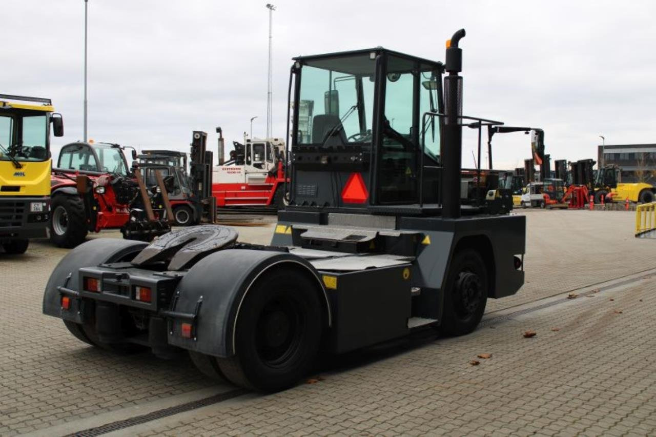 Mafi MT25 - Tractor industrial: foto 3 Mafi MT25 - Tractor industrial: foto 3