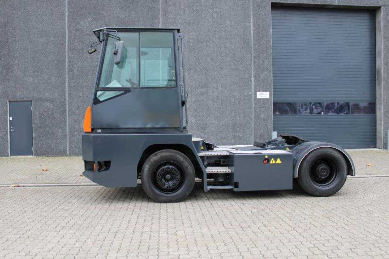 Mafi MT25 - Tractor industrial: foto 1 Mafi MT25 - Tractor industrial: foto 1