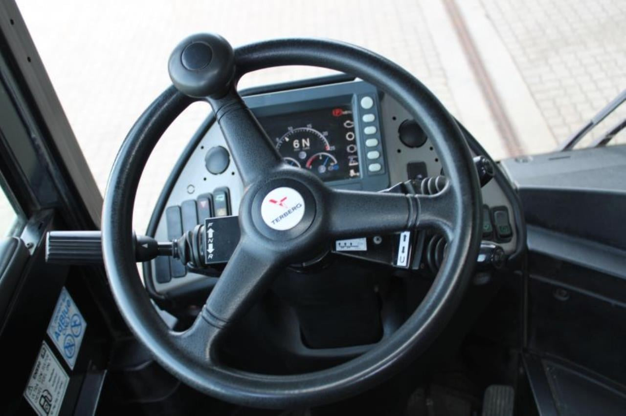 Terberg RT283 - Tractor industrial: foto 4 Terberg RT283 - Tractor industrial: foto 4