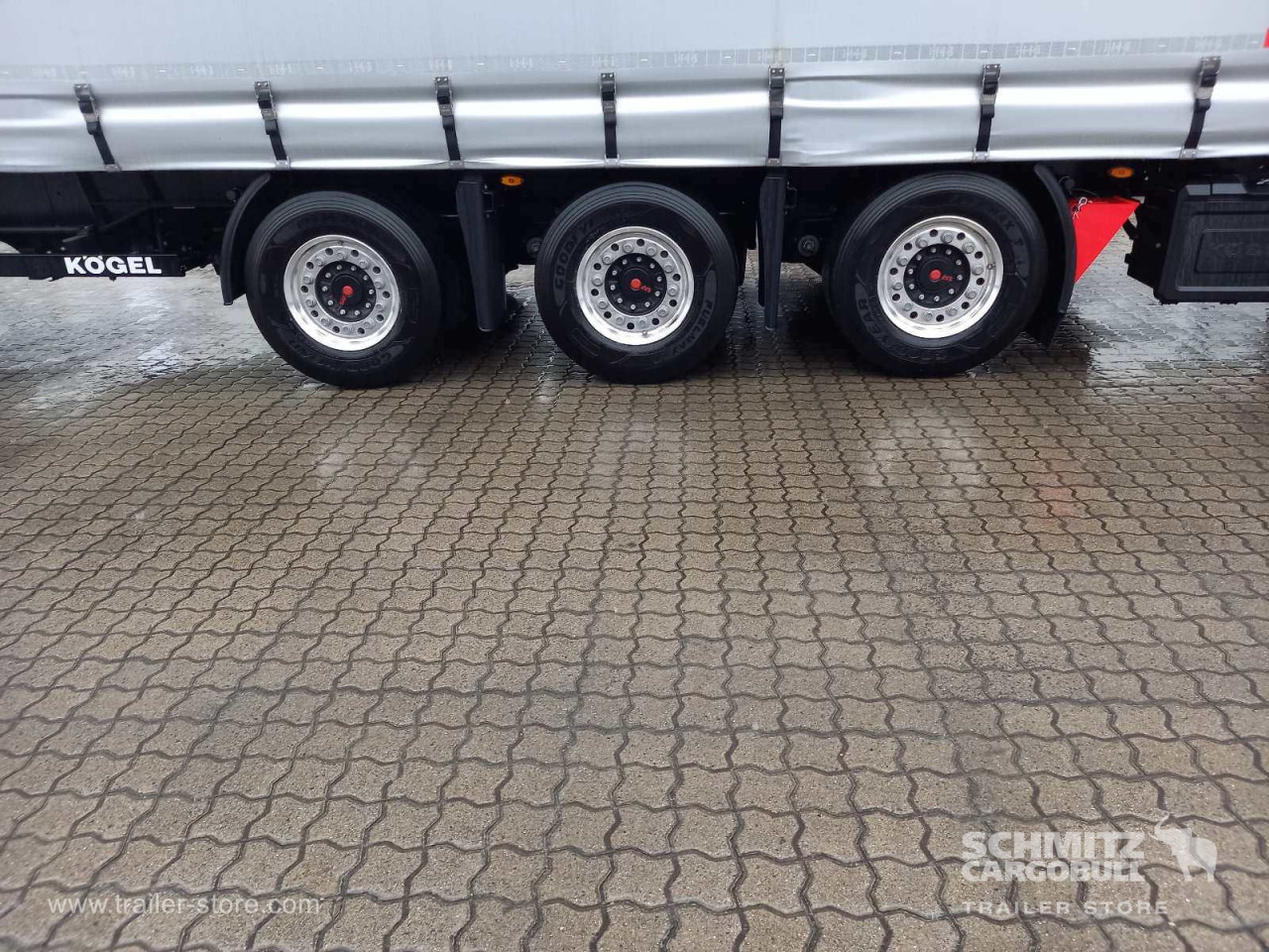 KOEGEL Auflieger Curtainsider Mega - Semirremolque lona: foto 5 KOEGEL Auflieger Curtainsider Mega - Semirremolque lona: foto 5