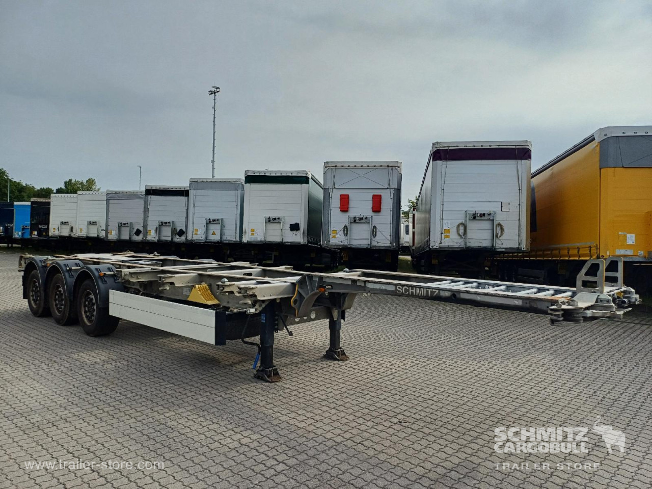 SCHMITZ Auflieger Containerfahrgestell Standard - Portacontenedore/ Intercambiable semirremolque: foto 1 SCHMITZ Auflieger Containerfahrgestell Standard - Portacontenedore/ Intercambiable semirremolque: foto 1