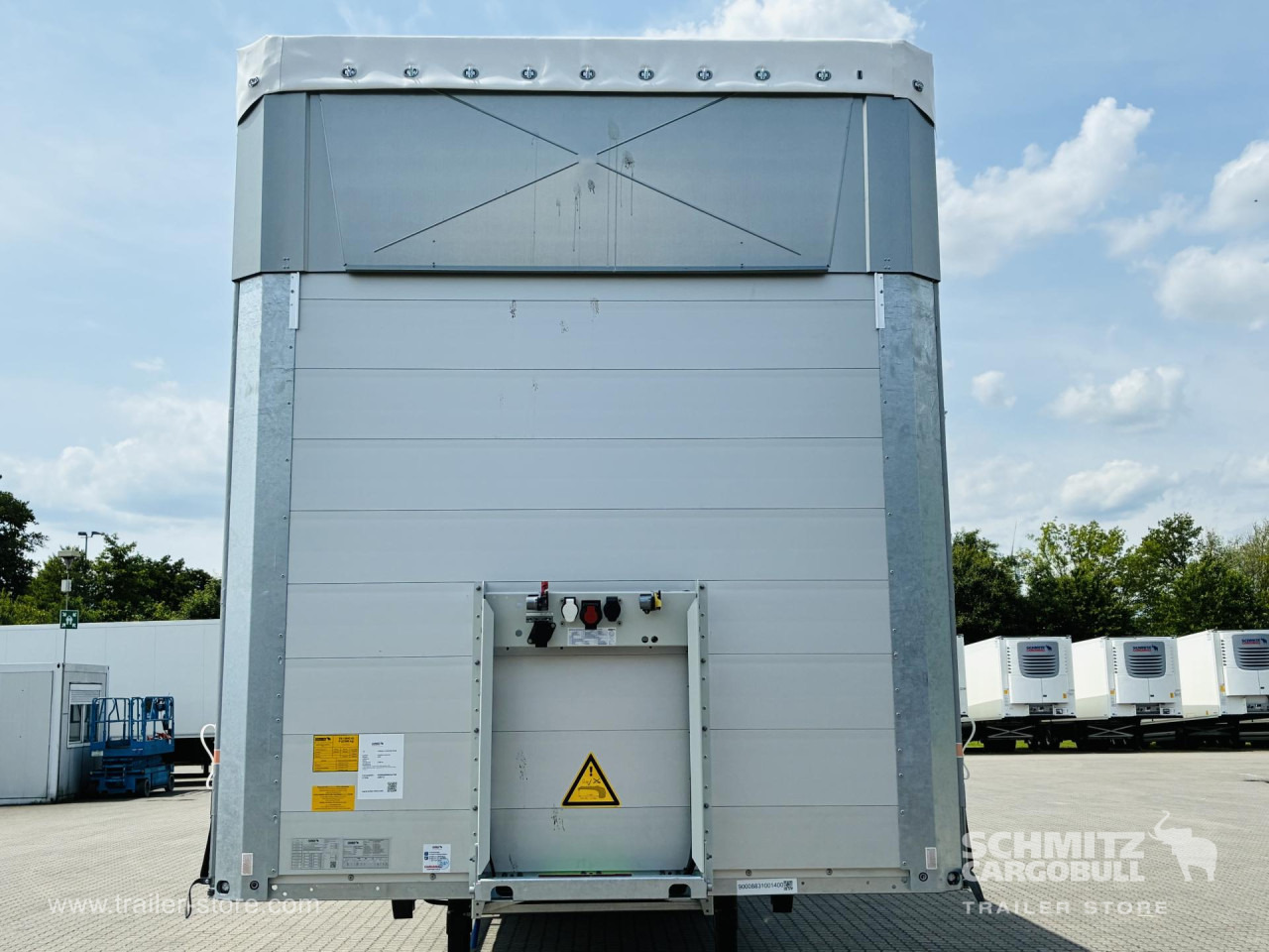 SCHMITZ Auflieger Curtainsider Mega - Semirremolque lona: foto 2 SCHMITZ Auflieger Curtainsider Mega - Semirremolque lona: foto 2