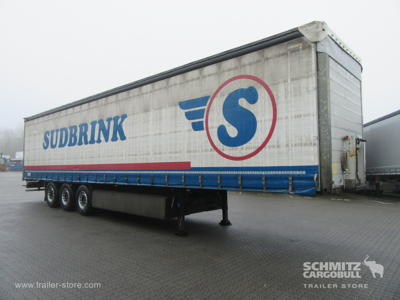 SCHMITZ Auflieger Curtainsider Standard - Semirremolque lona: foto 1 SCHMITZ Auflieger Curtainsider Standard - Semirremolque lona: foto 1