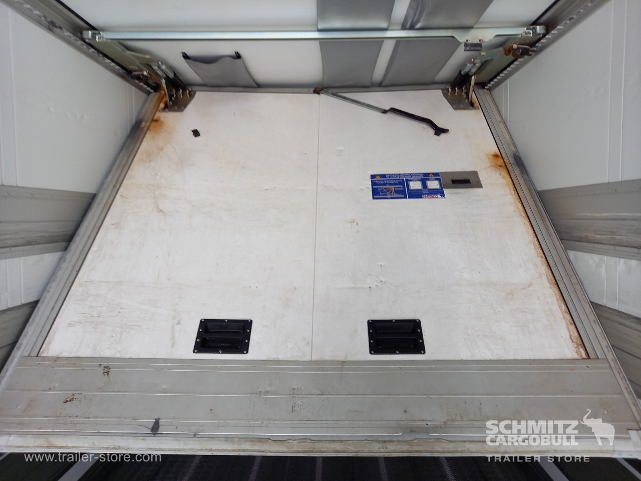 Isotérmico semirremolque SCHMITZ Auflieger Tiefkühler Standard: foto 13 Isotérmico semirremolque SCHMITZ Auflieger Tiefkühler Standard: foto 13