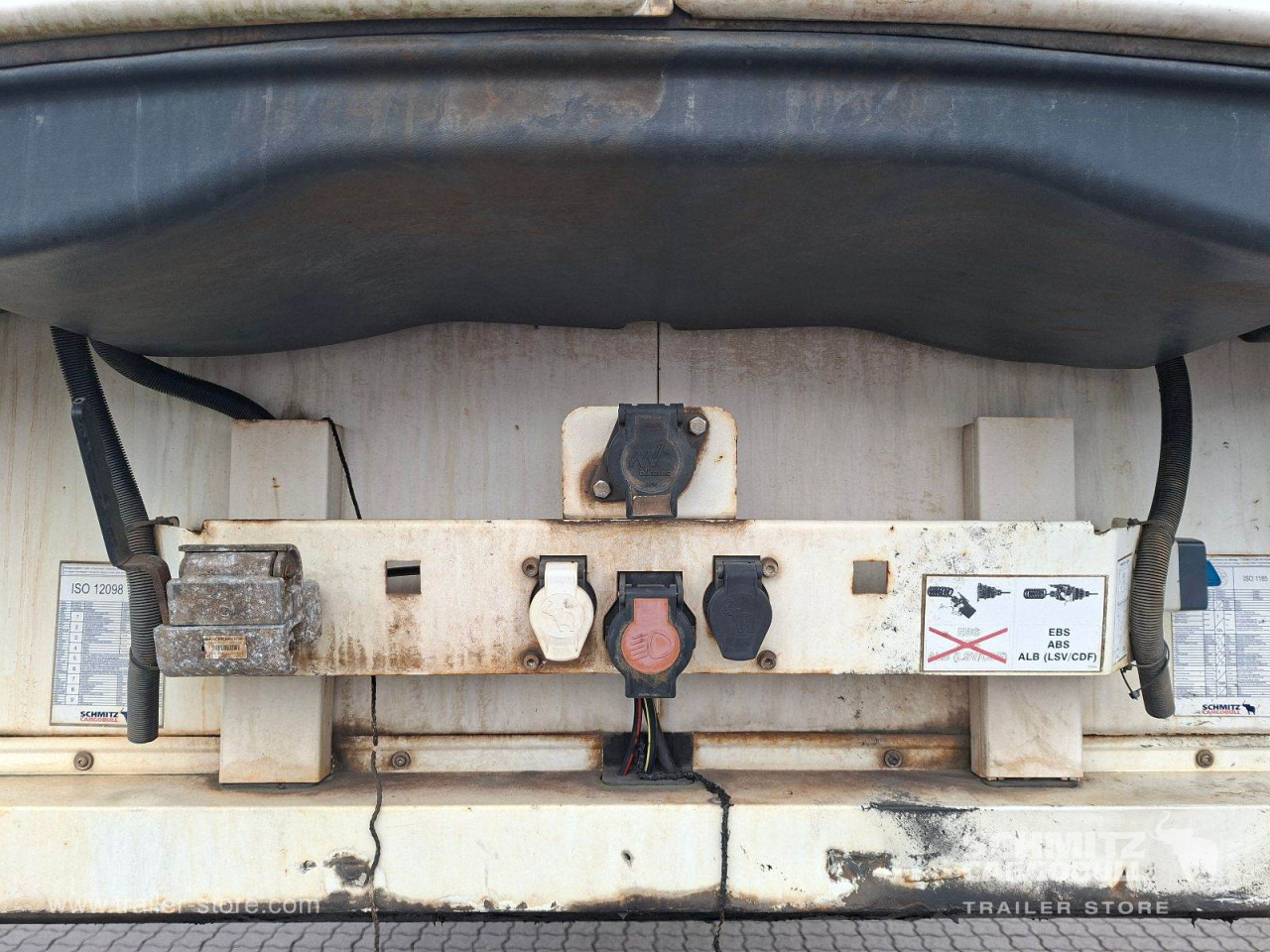 SCHMITZ Auflieger Tiefkühler Standard Double deck - Isotérmico semirremolque: foto 5 SCHMITZ Auflieger Tiefkühler Standard Double deck - Isotérmico semirremolque: foto 5