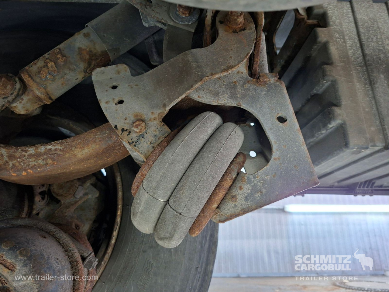 SCHMITZ Auflieger Tiefkühler Standard Double deck - Isotérmico semirremolque: foto 2 SCHMITZ Auflieger Tiefkühler Standard Double deck - Isotérmico semirremolque: foto 2