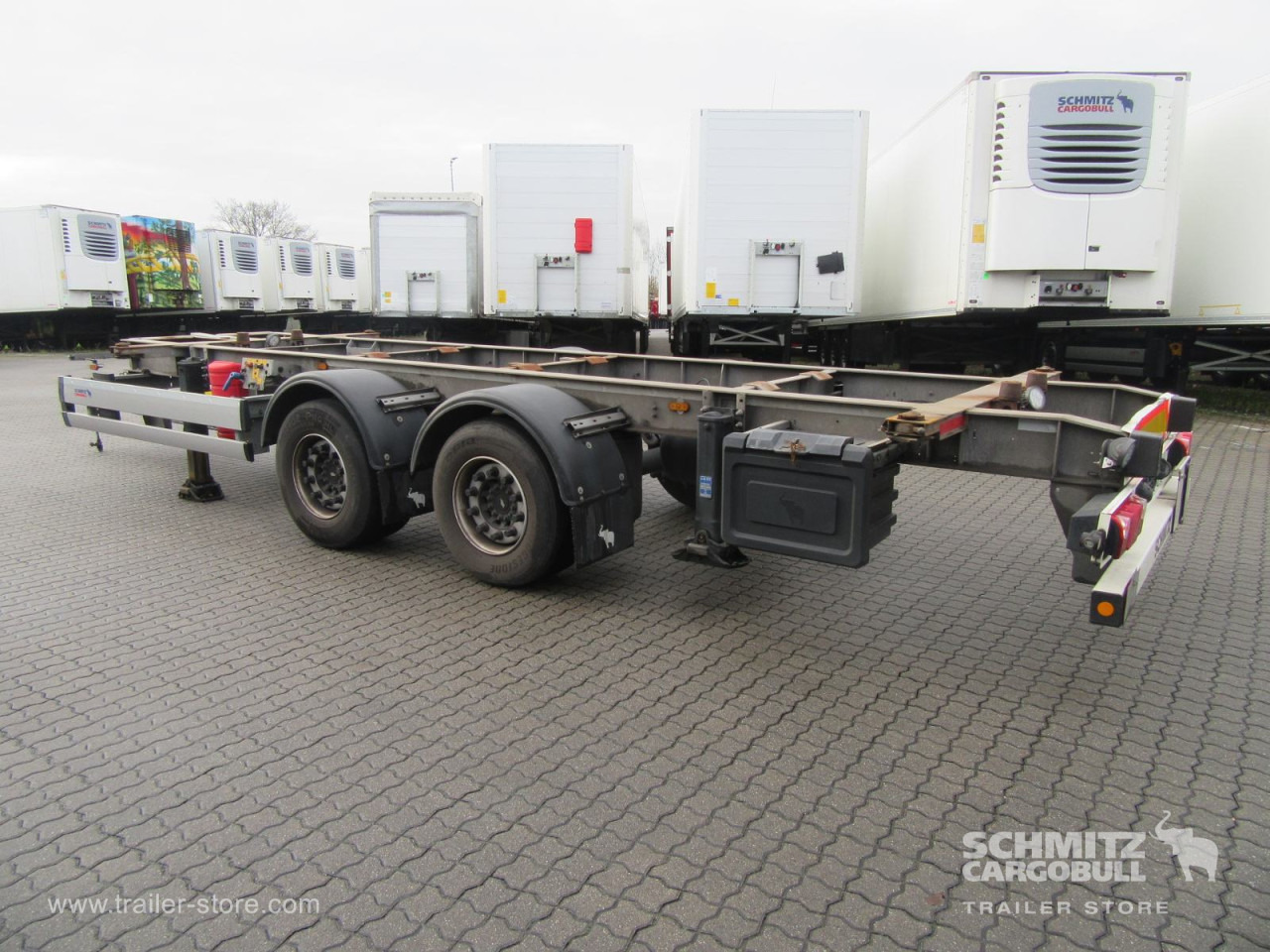 SCHMITZ Zentralachsanhänger Wechselfahrgestell - Portacontenedore/ Intercambiable remolque: foto 4 SCHMITZ Zentralachsanhänger Wechselfahrgestell - Portacontenedore/ Intercambiable remolque: foto 4