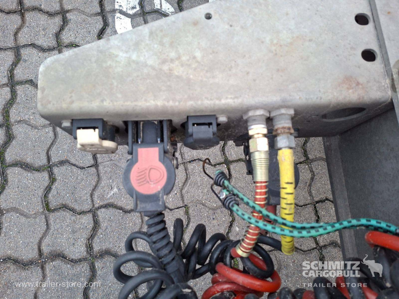 SCHMITZ Zentralachsanhänger Wechselfahrgestell - Portacontenedore/ Intercambiable remolque: foto 2 SCHMITZ Zentralachsanhänger Wechselfahrgestell - Portacontenedore/ Intercambiable remolque: foto 2