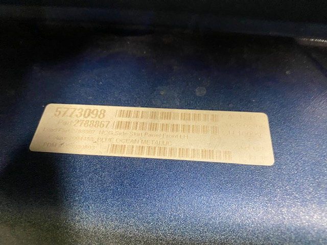 Scania Sideskirt set compleet met montage steunen V8 Logo en verlichting t.b.v. 6x2/4 trekker 4.10m wielbasis - Bastidor/ Chasis para Camión: foto 5 Scania Sideskirt set compleet met montage steunen V8 Logo en verlichting t.b.v. 6x2/4 trekker 4.10m wielbasis - Bastidor/ Chasis para Camión: foto 5