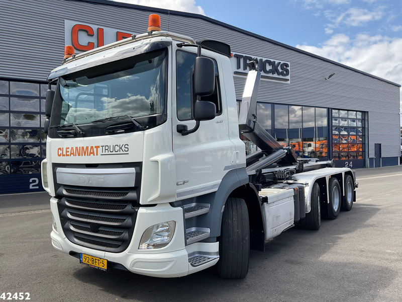 DAF FAK CF 460 Tridem 8x2 Euro 6 VDL 30 Ton haakarmsysteem - Multibasculante camión: foto 1 DAF FAK CF 460 Tridem 8x2 Euro 6 VDL 30 Ton haakarmsysteem - Multibasculante camión: foto 1