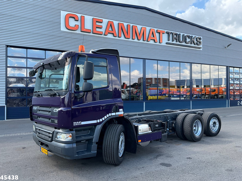 DAF FAN 75 CF 250 Chassis cabine with PTO Just 143.864 km! - Chasis camión: foto 2 DAF FAN 75 CF 250 Chassis cabine with PTO Just 143.864 km! - Chasis camión: foto 2