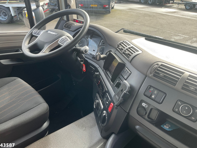 Foto del interior 2: Multibasculante camión, Camión grúa DAF FAN CF 430 Hiab 25 Tonmeter laadkraan