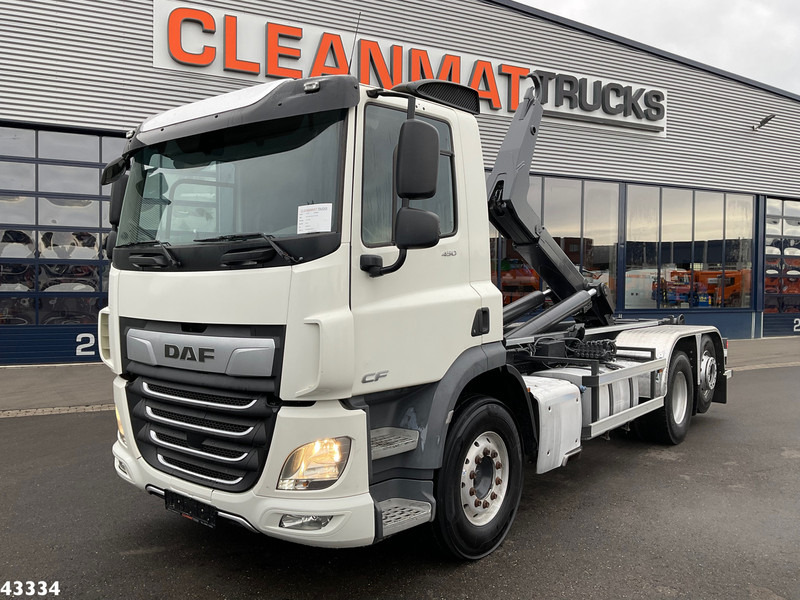DAF FAN CF 450 Euro 6 ZF Intarder VDL 21 Ton haakarmsysteem - Multibasculante camión: foto 1 DAF FAN CF 450 Euro 6 ZF Intarder VDL 21 Ton haakarmsysteem - Multibasculante camión: foto 1