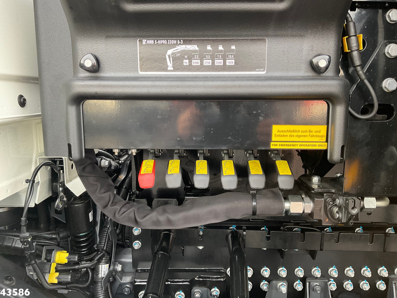 Camión de basura DAF FAN XD 340 Hiab 23 Tonmeter laadkraan: foto 10