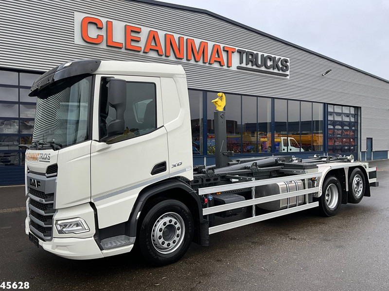 DAF FAN XD 450 Euro 6 Hyva 26 Ton haakarmsysteem - Multibasculante camión: foto 2 DAF FAN XD 450 Euro 6 Hyva 26 Ton haakarmsysteem - Multibasculante camión: foto 2