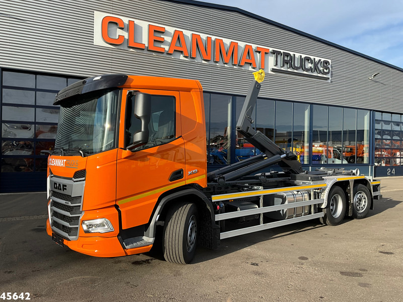 DAF FAN XD 450 Euro 6 Hyvalift 26 Ton haakarmsysteem - Multibasculante camión: foto 1 DAF FAN XD 450 Euro 6 Hyvalift 26 Ton haakarmsysteem - Multibasculante camión: foto 1