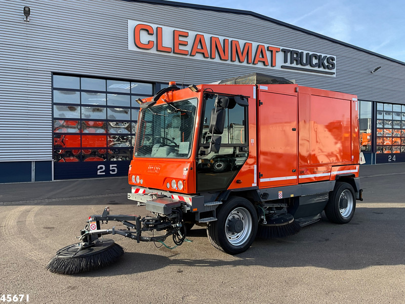 Dulevo 5020 Euro 6 with 3-rd brush - Barredora vial: foto 2 Dulevo 5020 Euro 6 with 3-rd brush - Barredora vial: foto 2