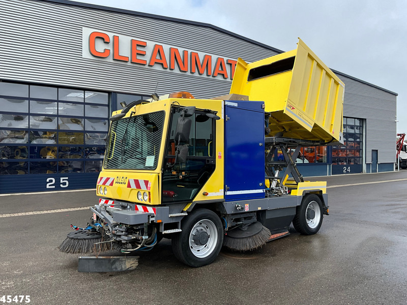 Dulevo 5020 S with 3-rd brush - Barredora vial: foto 1 Dulevo 5020 S with 3-rd brush - Barredora vial: foto 1